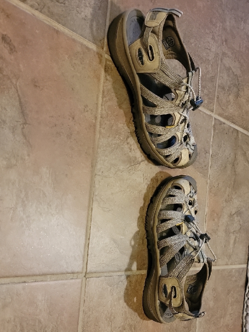 Keen Women's Closed-Toe Sandals in Beige and Gray - Picture 2 of 6